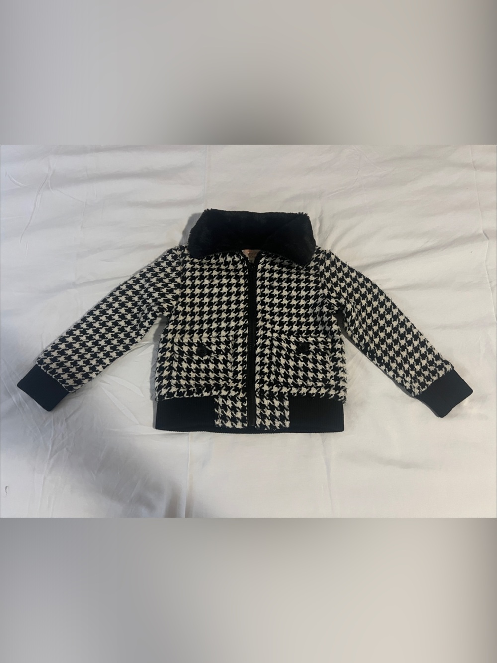 preLoved Truly Me Black and White Houndstooth Pea Coat with Faux Fur Collar